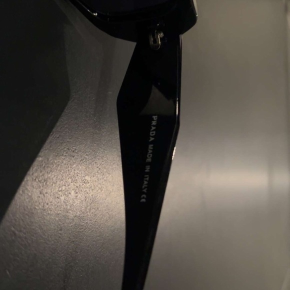 Prada PR 17WS 1AB5S0 Black Plastic Rectangle Sunglasses - Picture 4 of 4